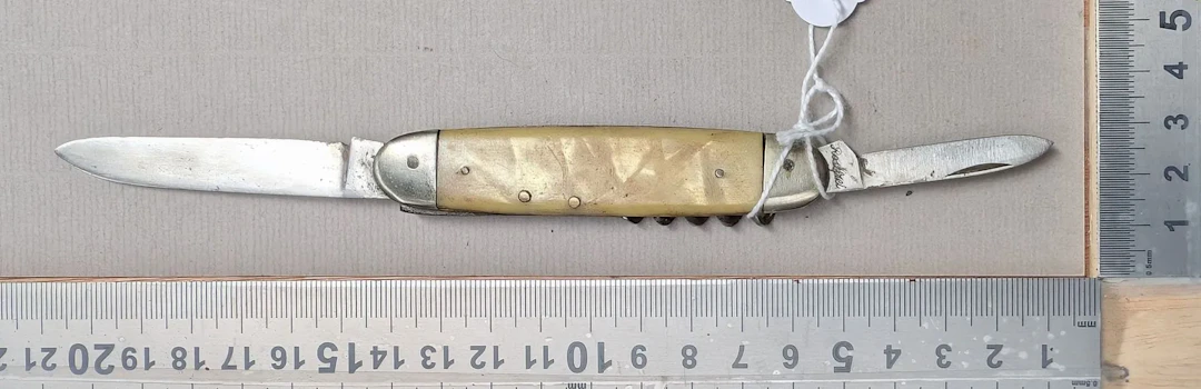 Antique pocket knife with 2 blades + 1 corkscrew, SOLINGEN - See photos