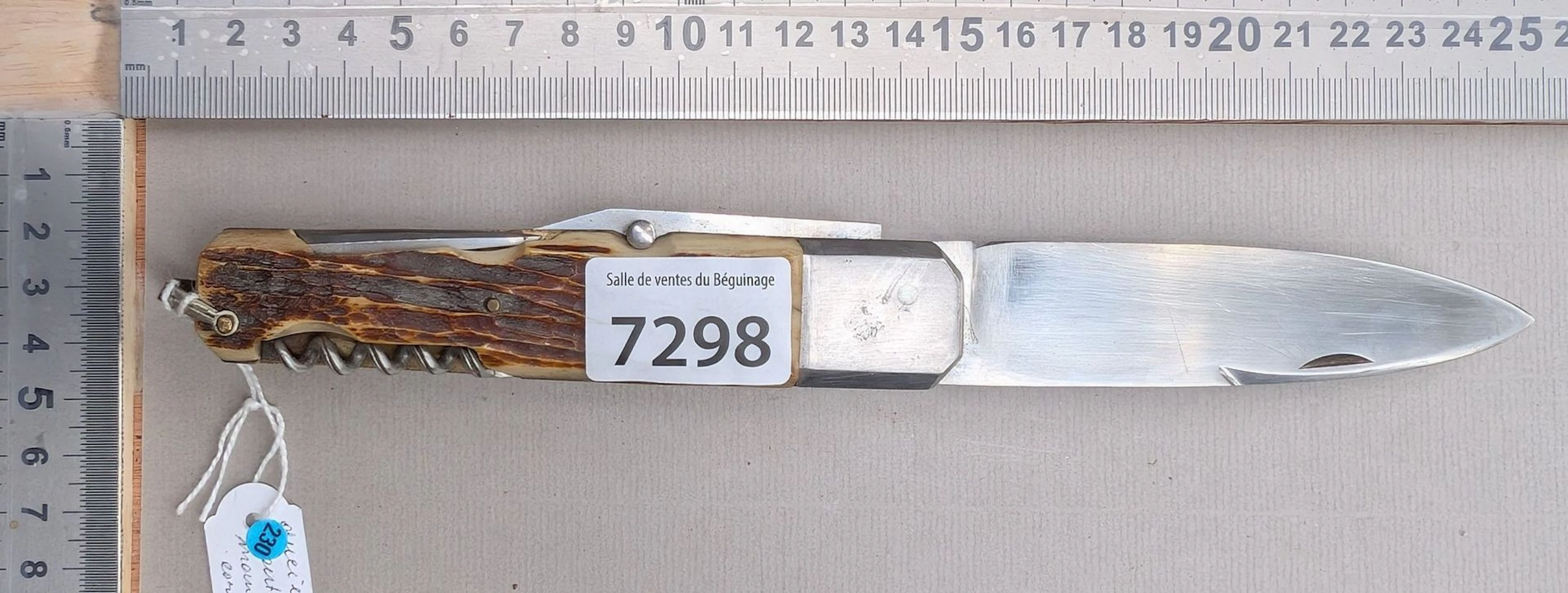 Antique knife with 1 blade—see photos for dimensions and condition
