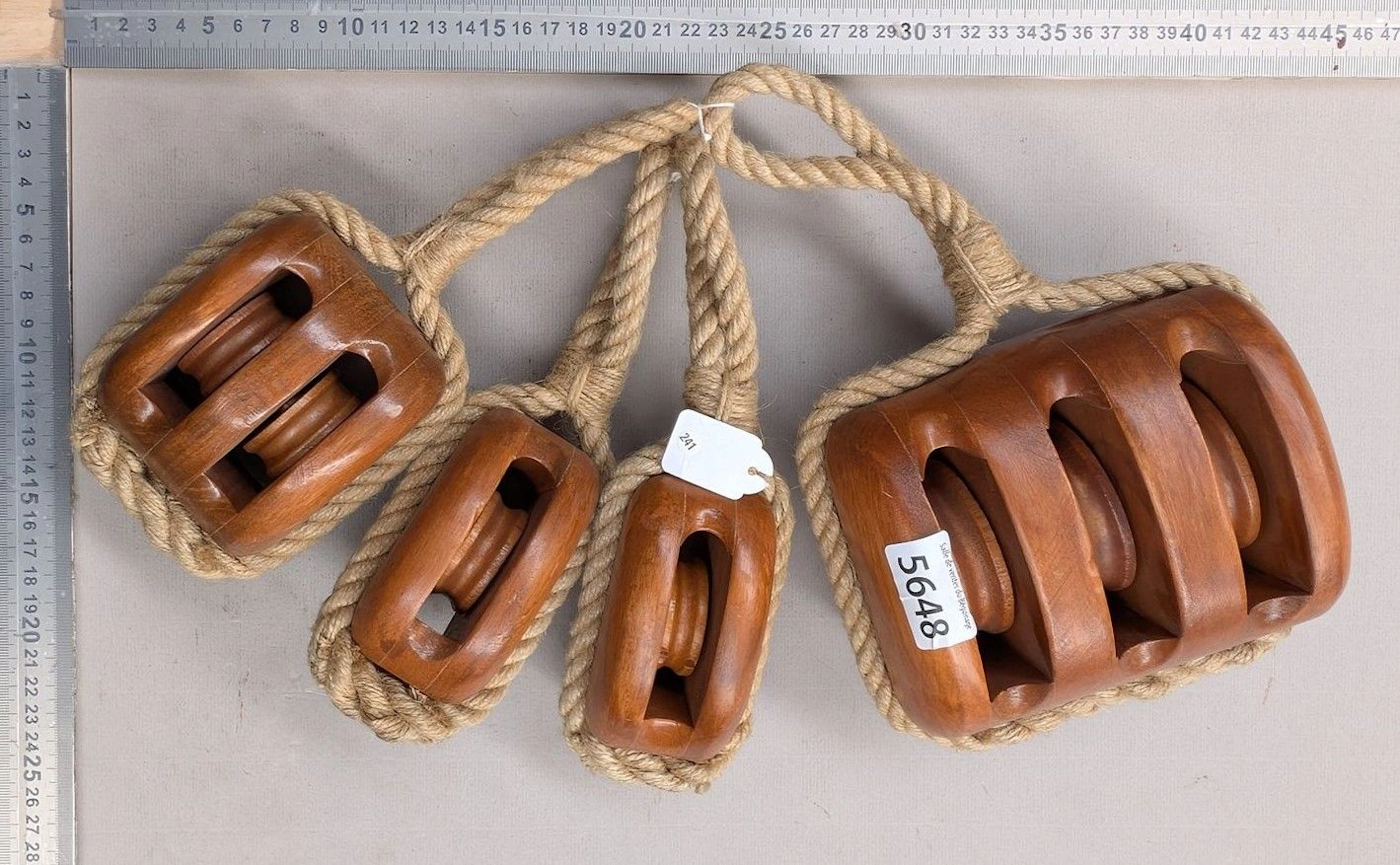 4 wooden marine pulleys with rope—see photos for dimensions and condition