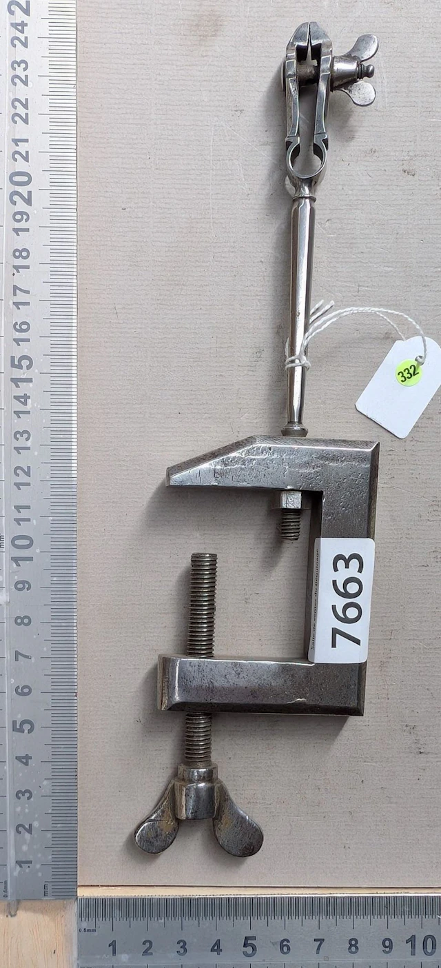 Nice little vise to attach to a watchmaker's table—see photos for