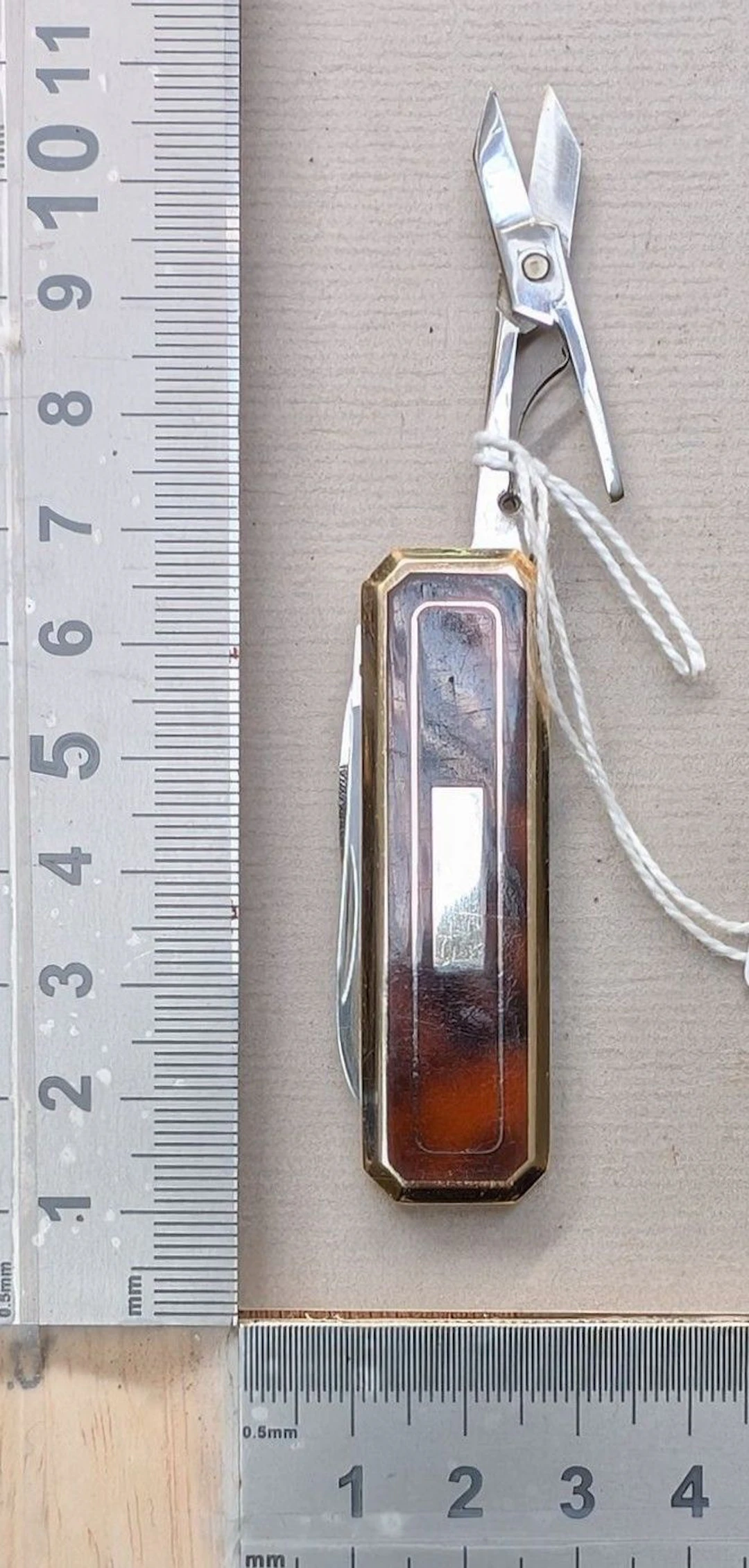 Vintage 3-in-1 knife—see photos for dimensions and condition