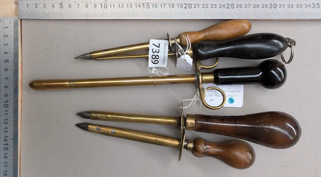 5 used veterinary trocars—see photos for dimensions and condition