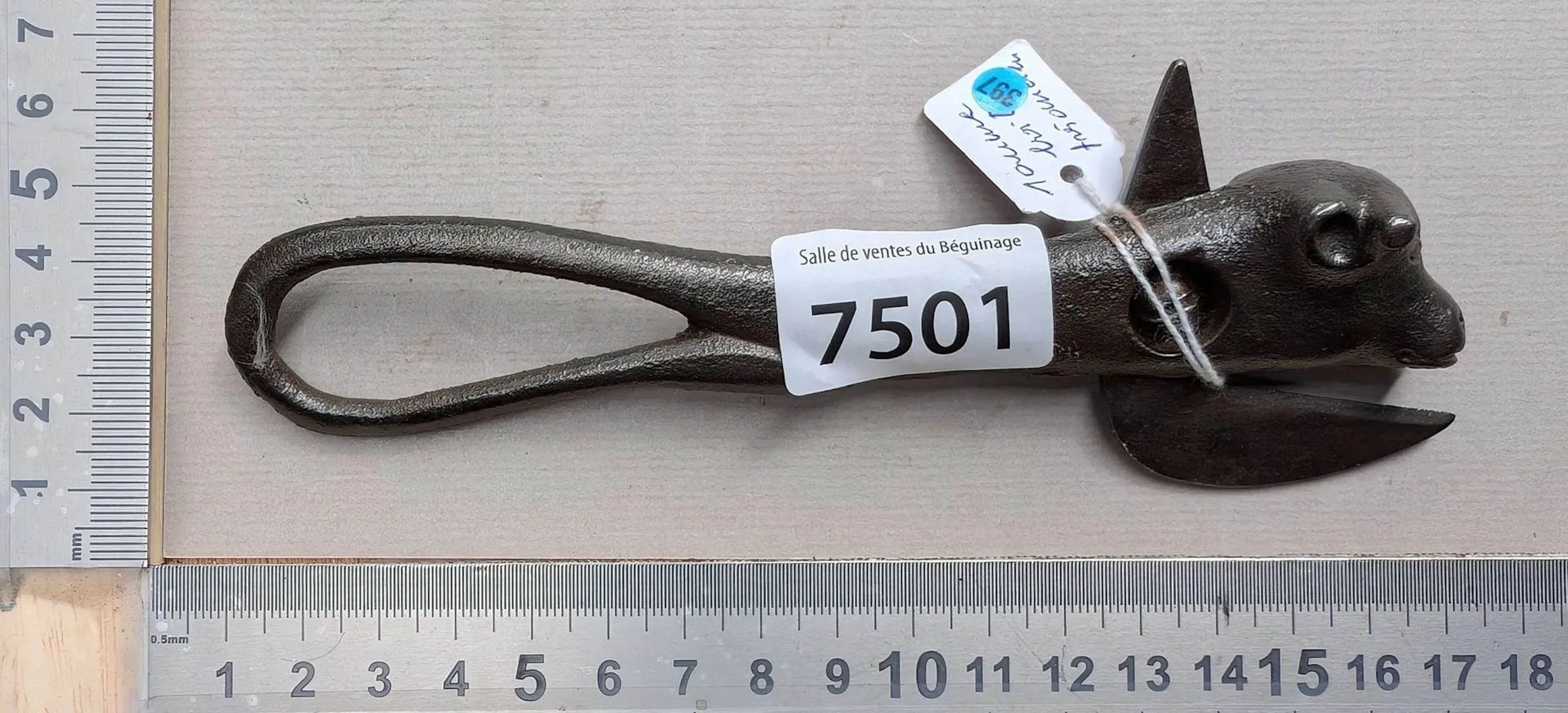 1 vintage "bull's head" can opener—see photos for dimensions and condition