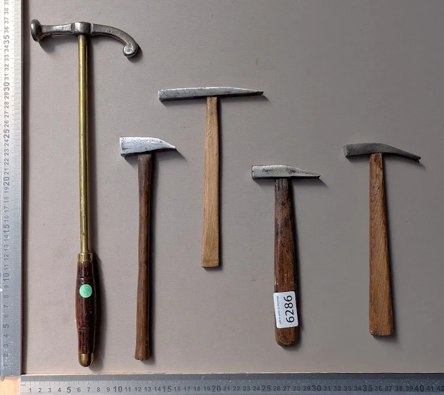 5 small antique hammers—see photos for dimensions and condition
