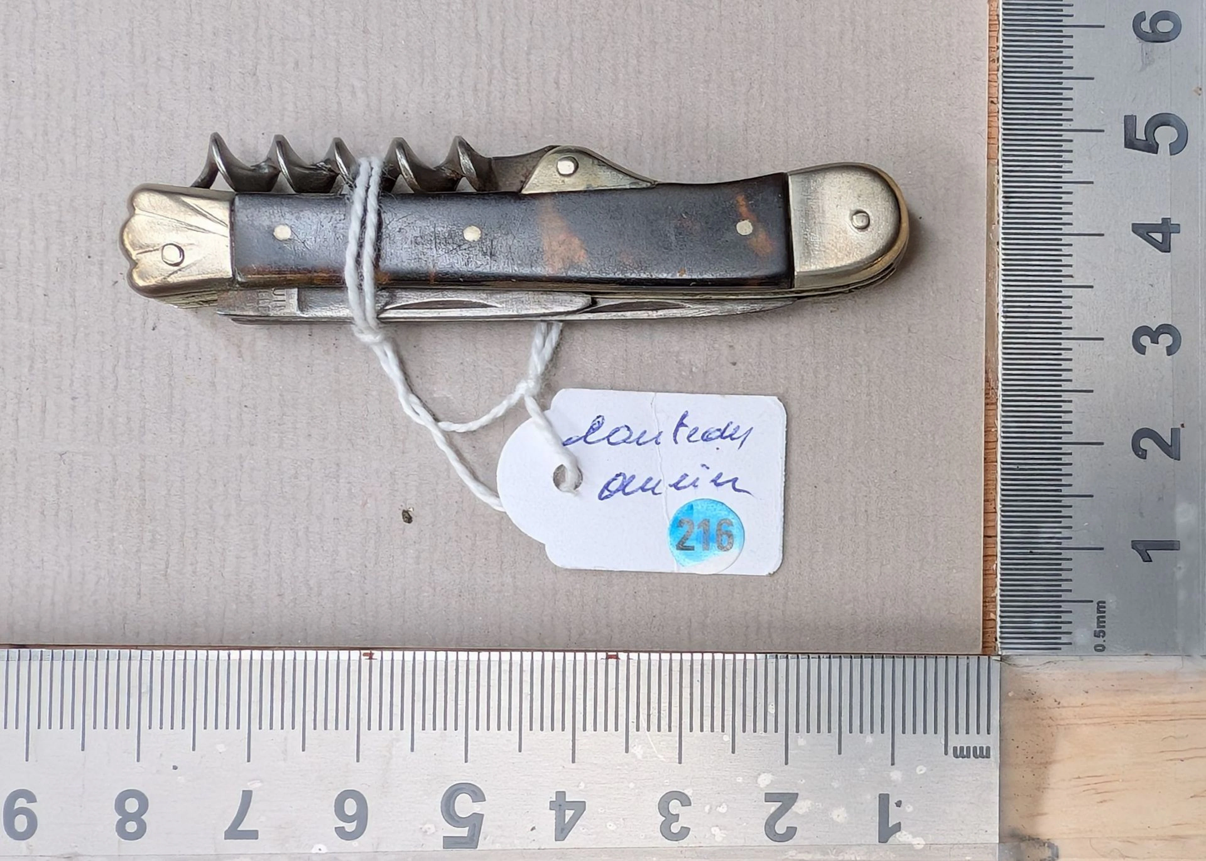 Antique knife with 2 blades and 1 corkscrew—see photos for dimensions