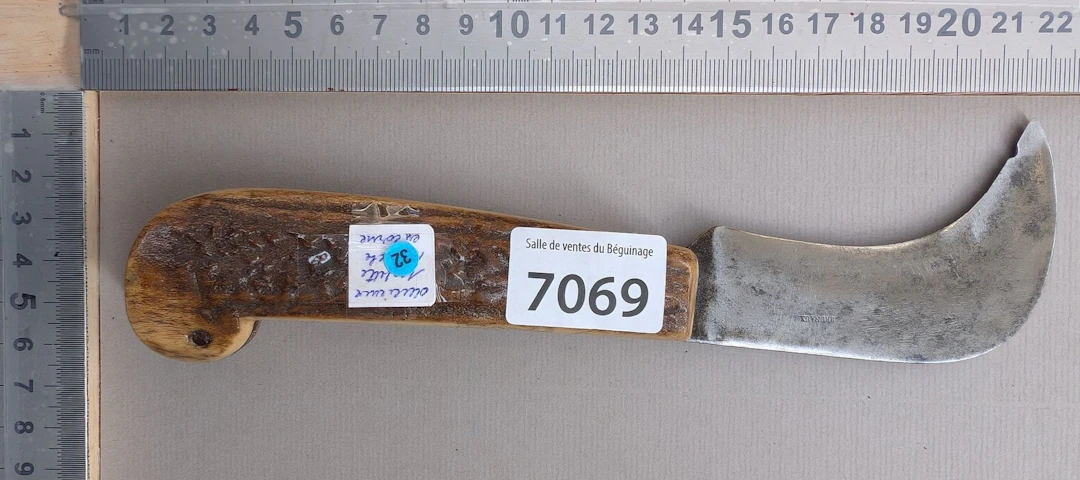 Antique pruning knife with a horn handle (folding) - See photos for