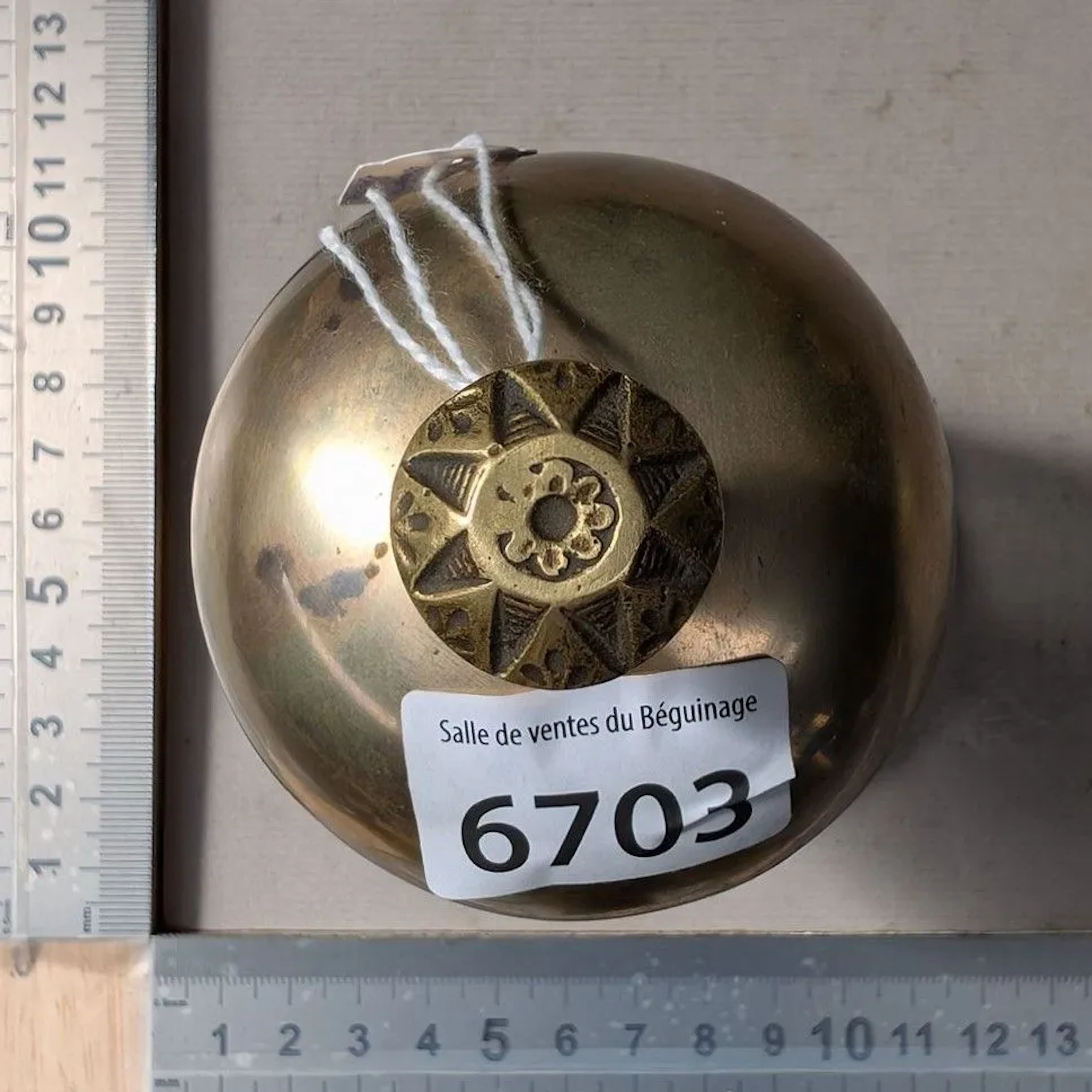 1 bronze counter bell—see photos for dimensions and condition