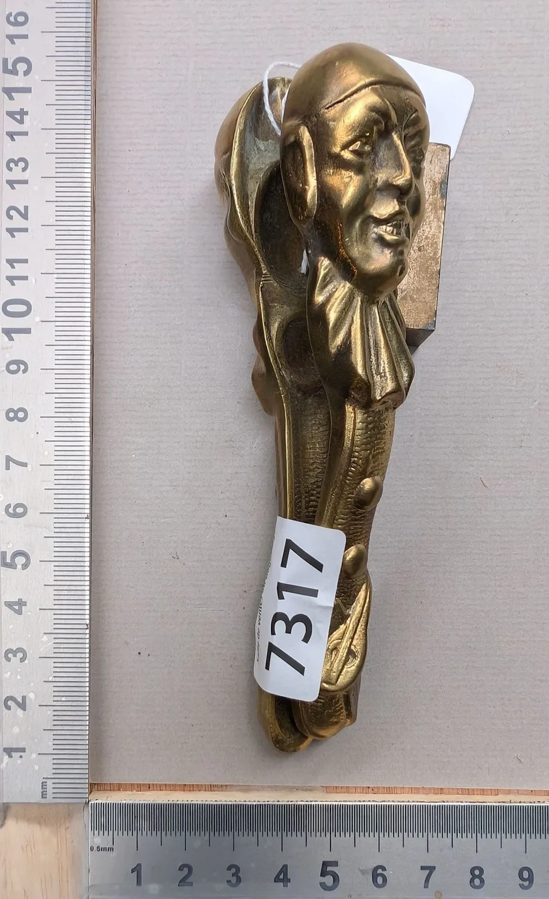 1 antique brass nutcracker - See photos for dimensions and condition