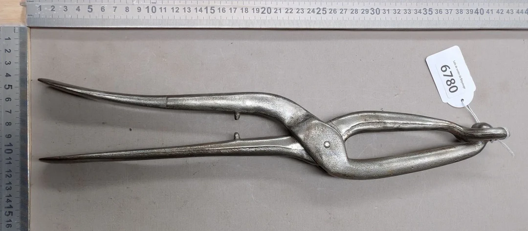 Antique shoemaker's tool - See photos for dimensions and condition