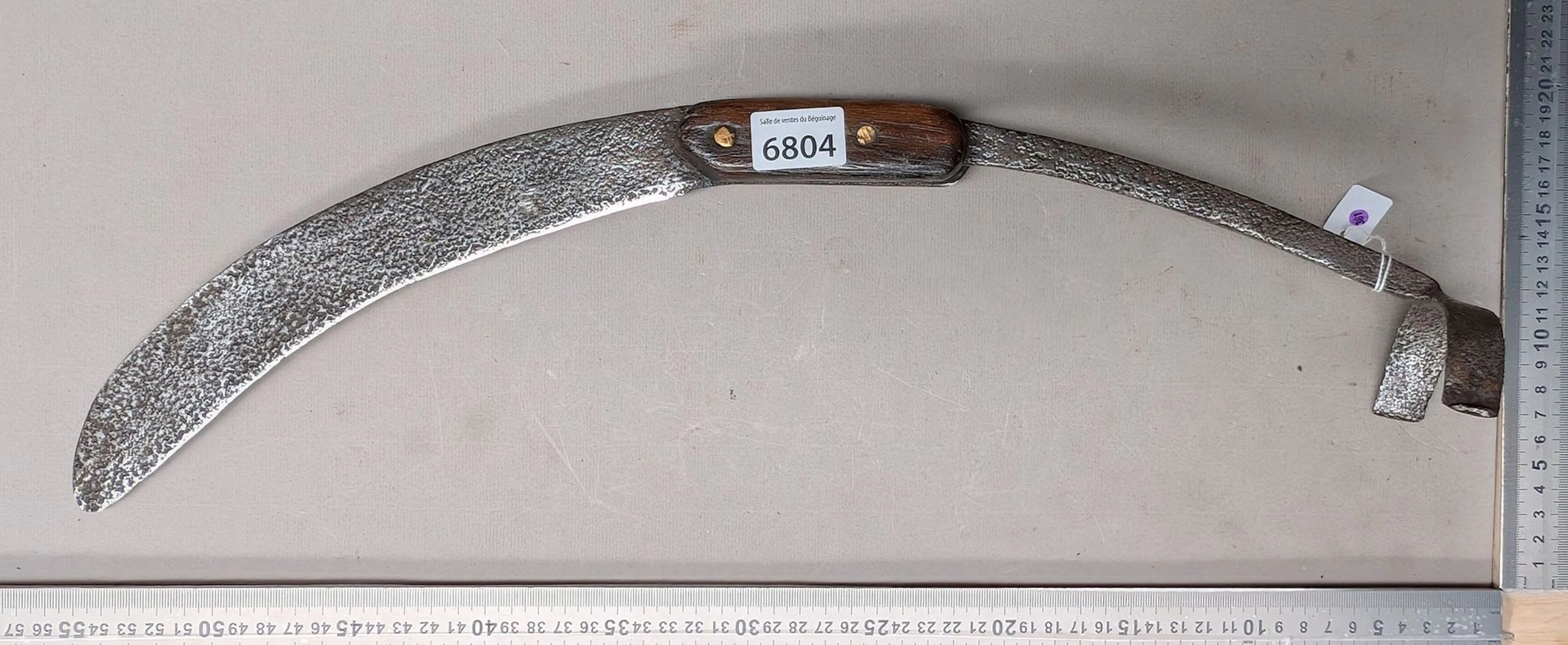 1 antique farm bread knife—see photos for dimensions and condition