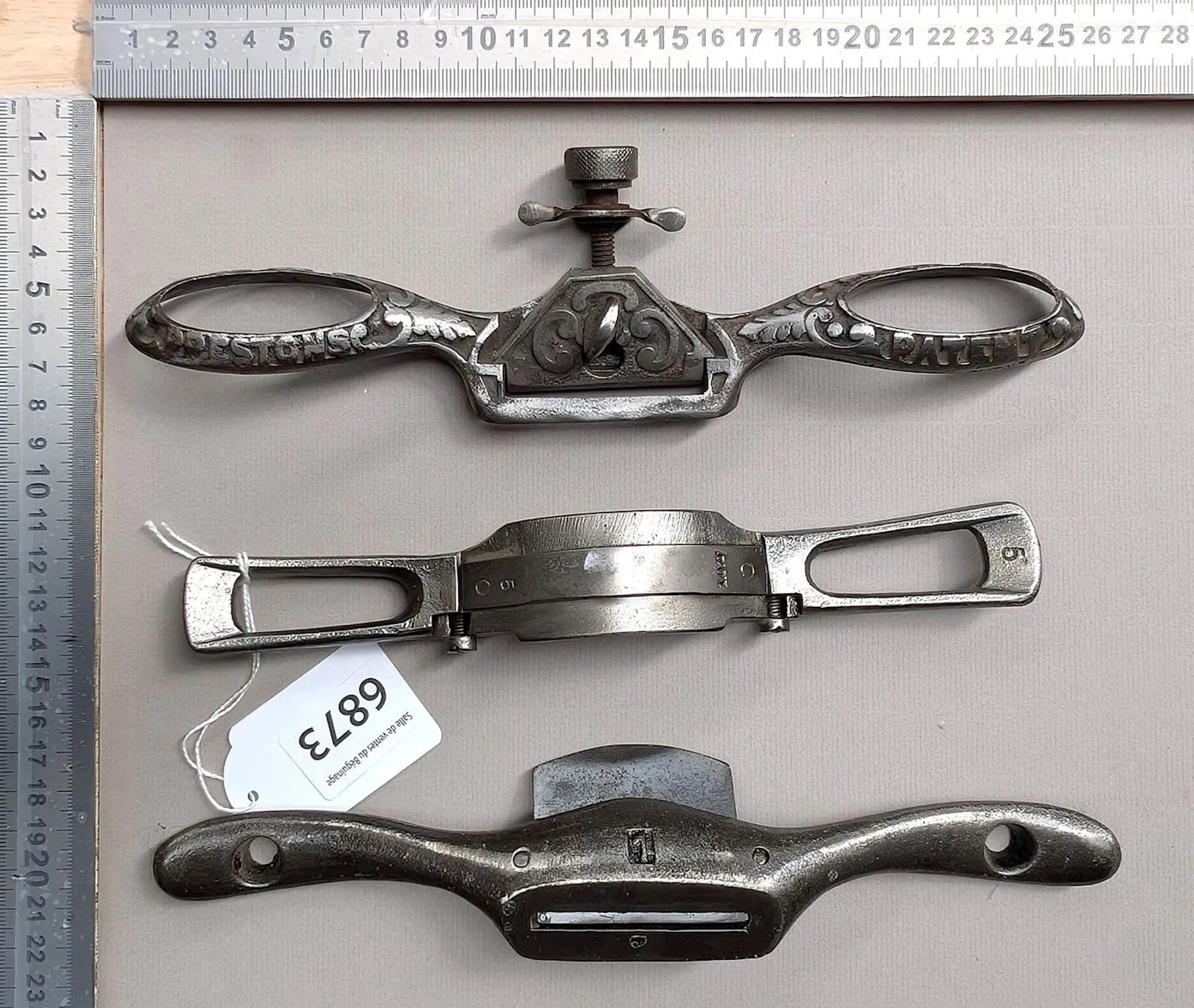 3 small metal planes—see photos for dimensions and condition