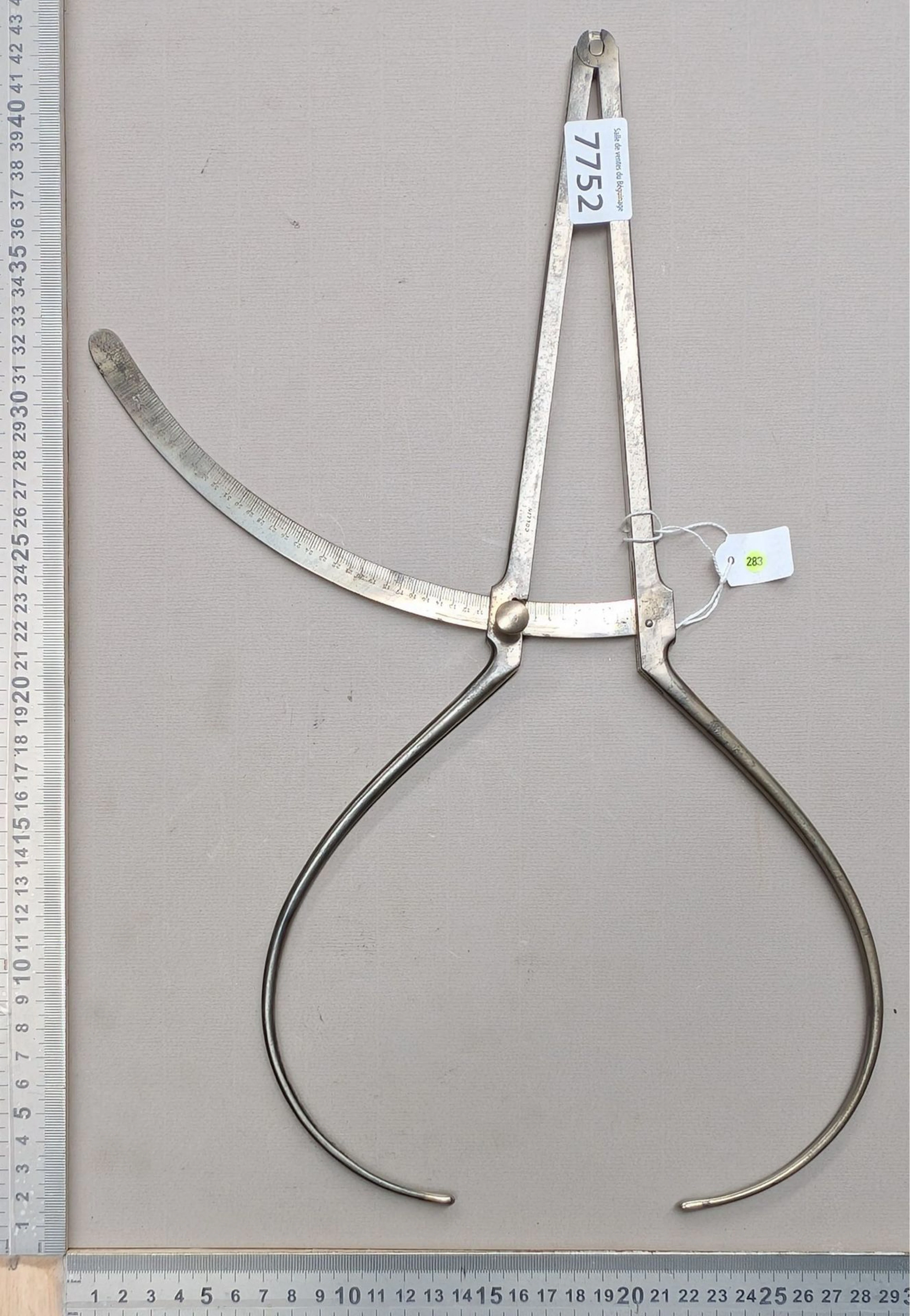 Antique COLLIN graduated thickness gauge—see photos for dimensions