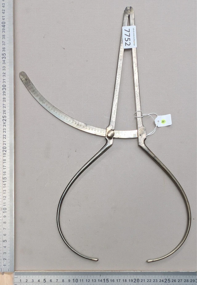 Antique COLLIN graduated thickness gauge—see photos for dimensions
