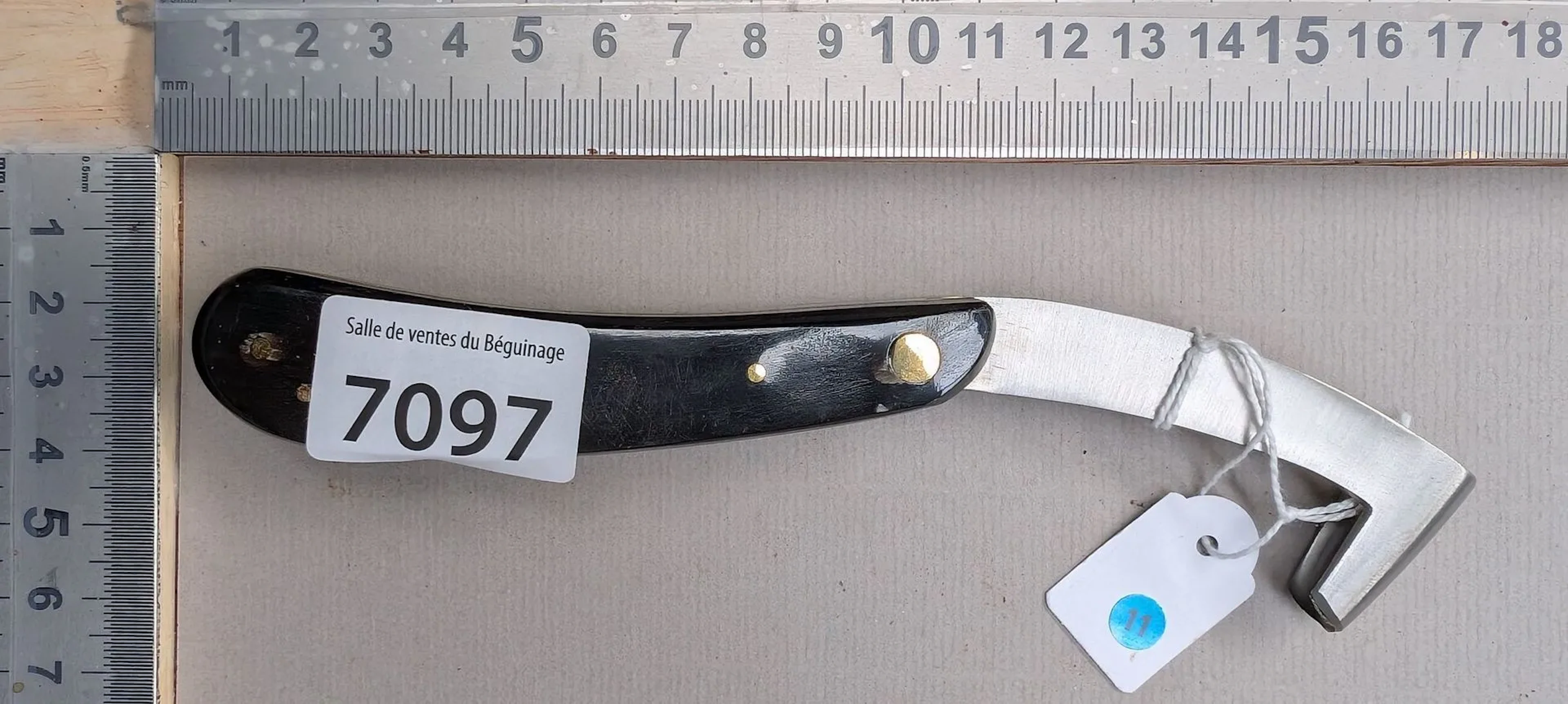 Forester's claw with horn handle (folding) - See photos for dimensions