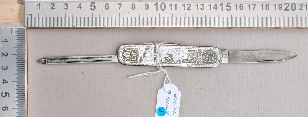 Vintage SOLINGEN 2-blade pocket knife—see photos for dimensions and condition