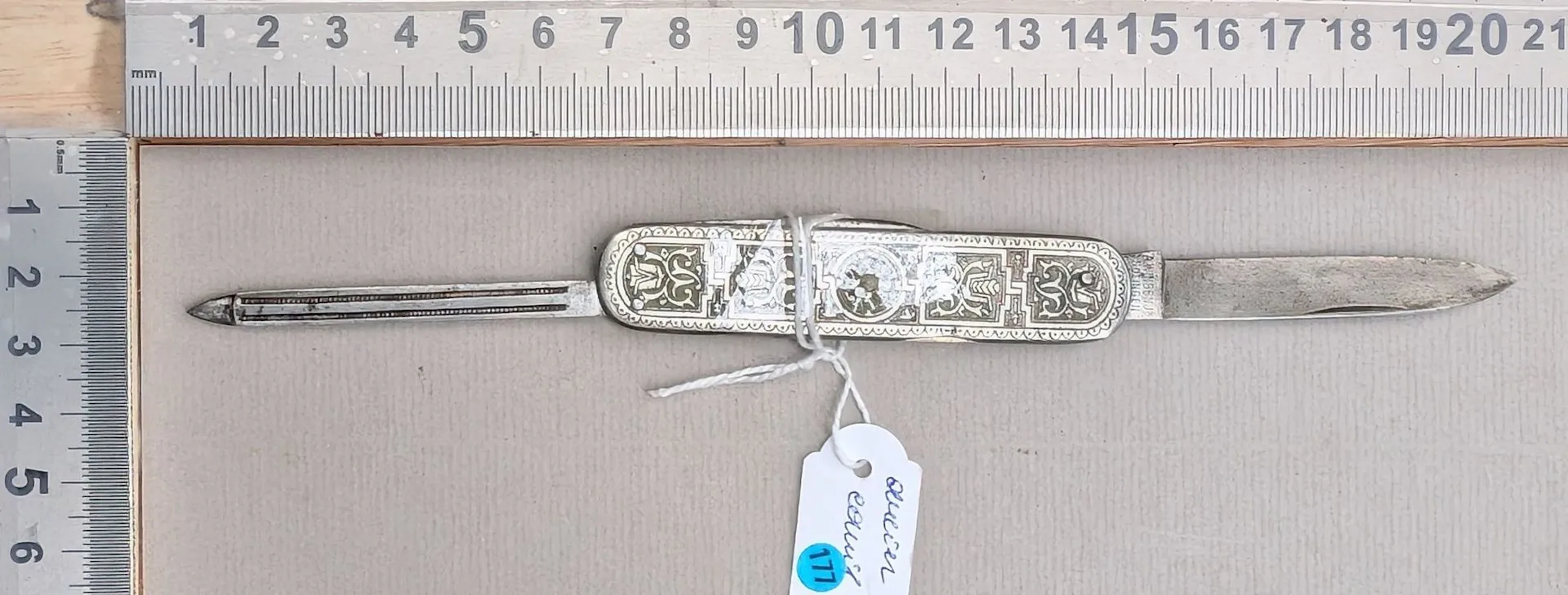 Vintage SOLINGEN 2-blade pocket knife—see photos for dimensions and condition