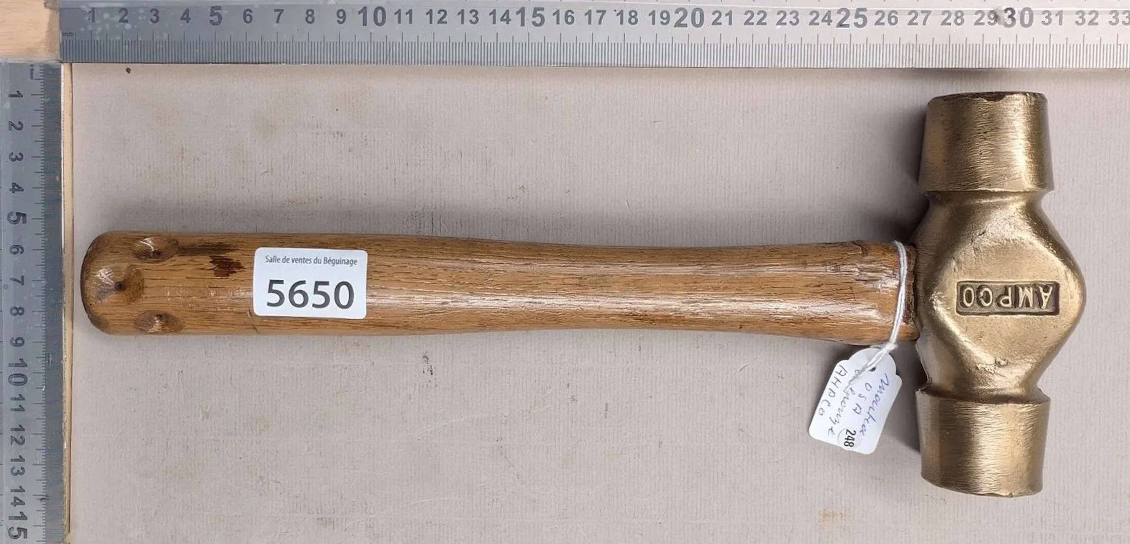 An AMPCO bronze hammer from the U.S. — See photos for dimensions and condition