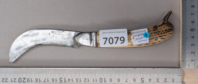 Antique pruning knife with a horn handle (folding) - See photos for
