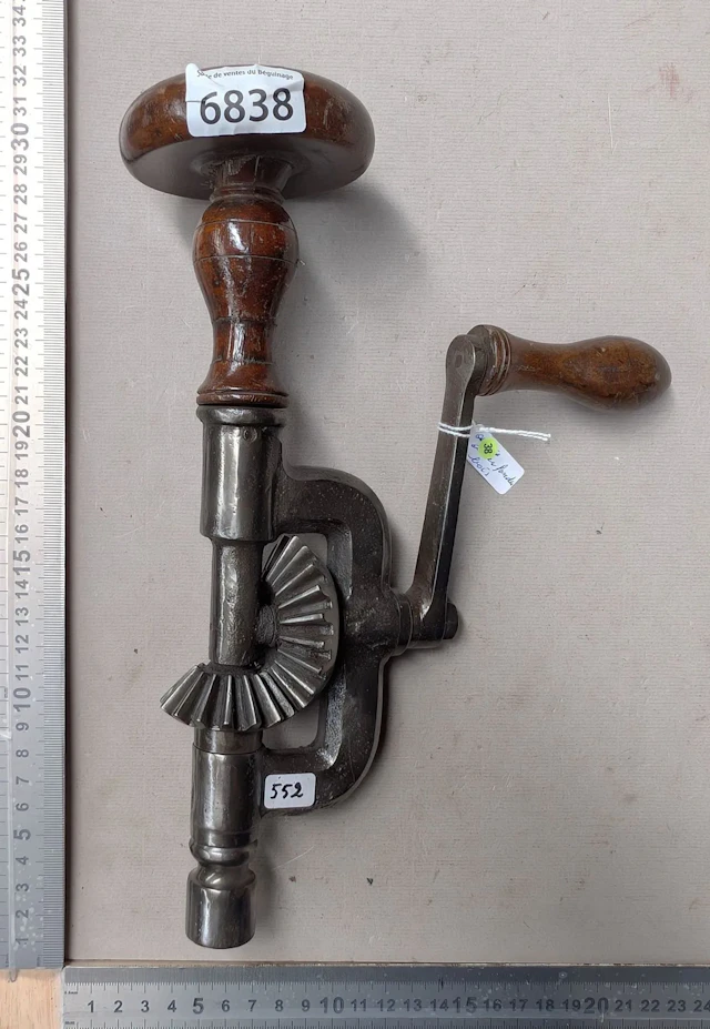 Cast steel gear-type crankshaft—see photos for dimensions and condition
