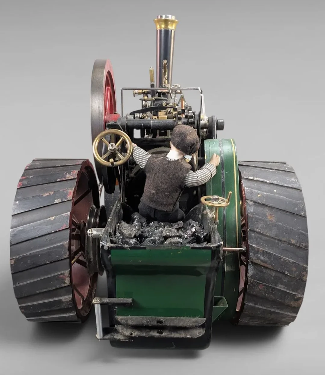 OLIVER Steam Engine - See photos for dimensions and condition