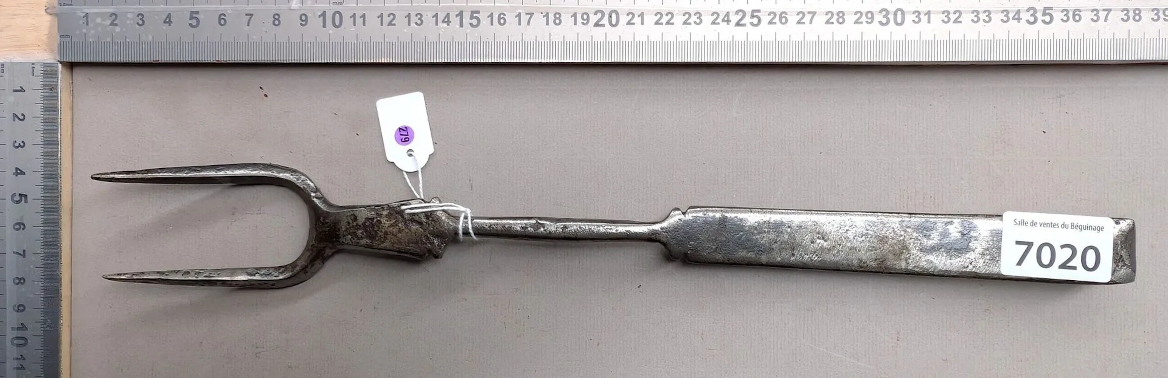 1 antique 18th-century wrought-iron hearth fork, 2 tines—see photos