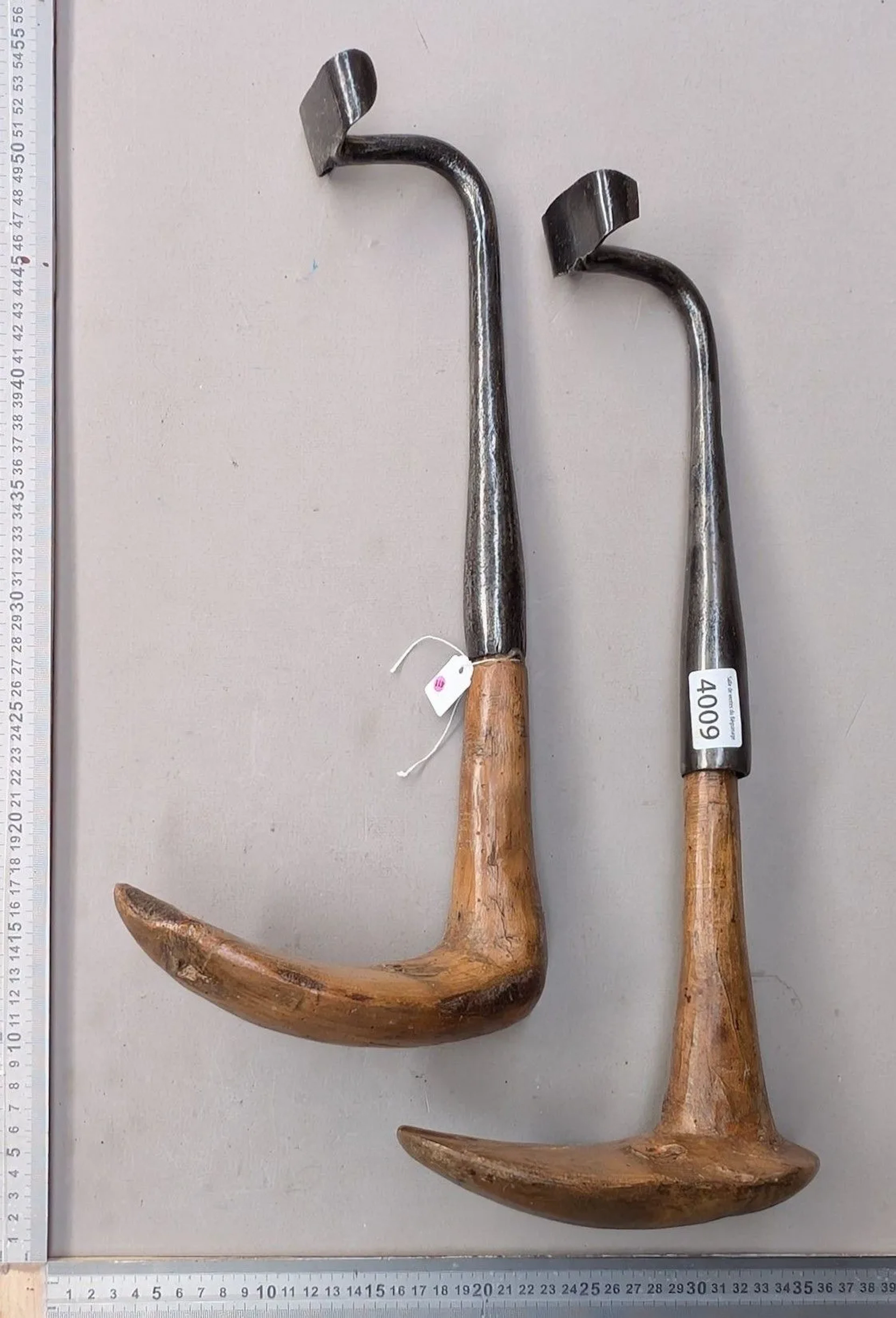 2 cobbler's tools—see photos for dimensions and condition