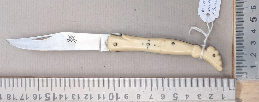 Antique knife with 1 blade—see photos for dimensions and condition