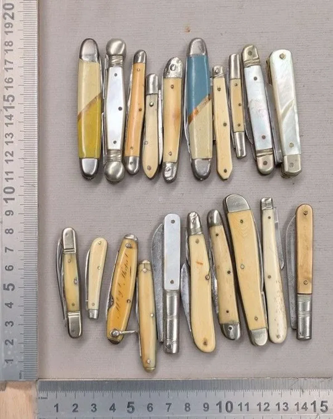 Set of 20 small fruit knives, 1880–1900 — See photos for dimensions