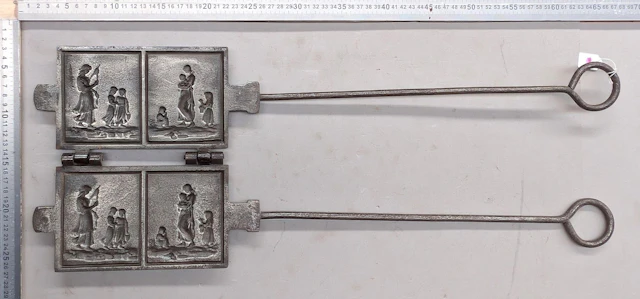 Vintage waffle and wafer maker—see photos for dimensions and condition