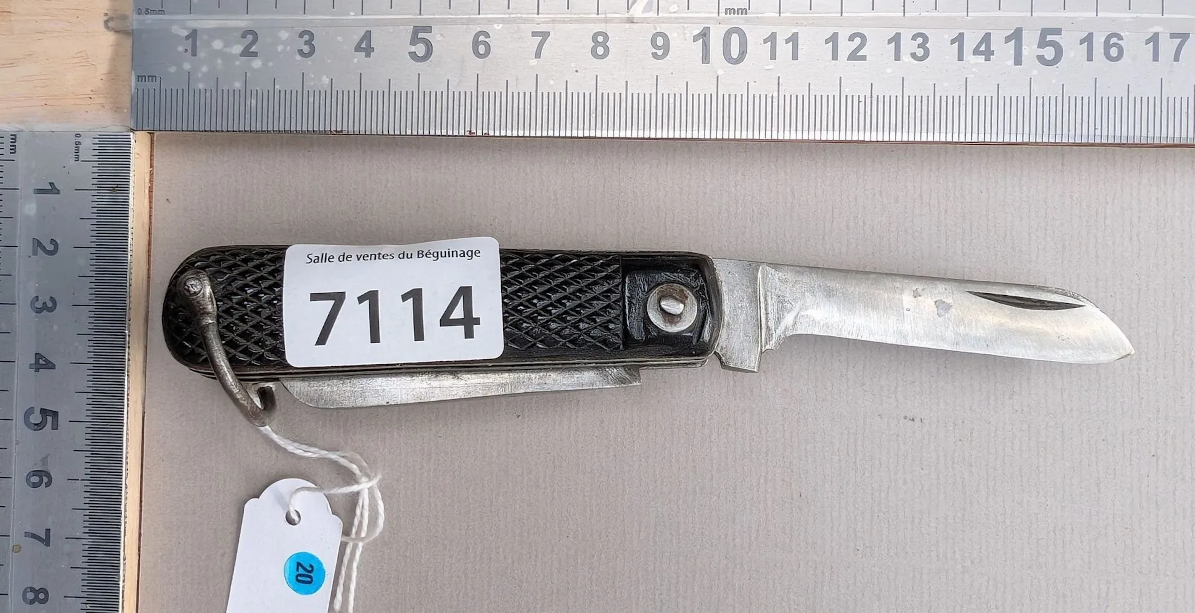 Vintage ABL knife. 4 functions—see photos for dimensions and condition