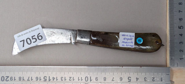 Antique pruning knife with a horn handle (folding) - See photos for