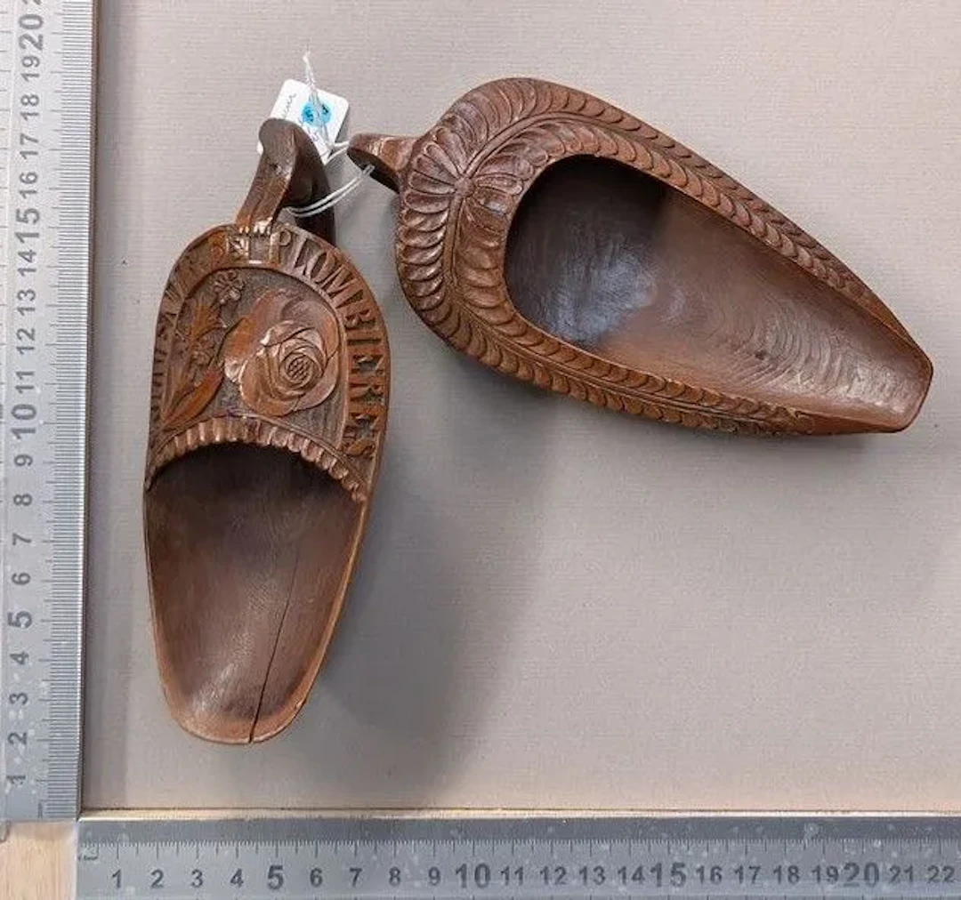 2 lead-lined souvenirs—see photos for dimensions and condition