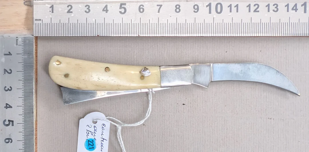 Antique knife with 2 blades—see photos for dimensions and condition