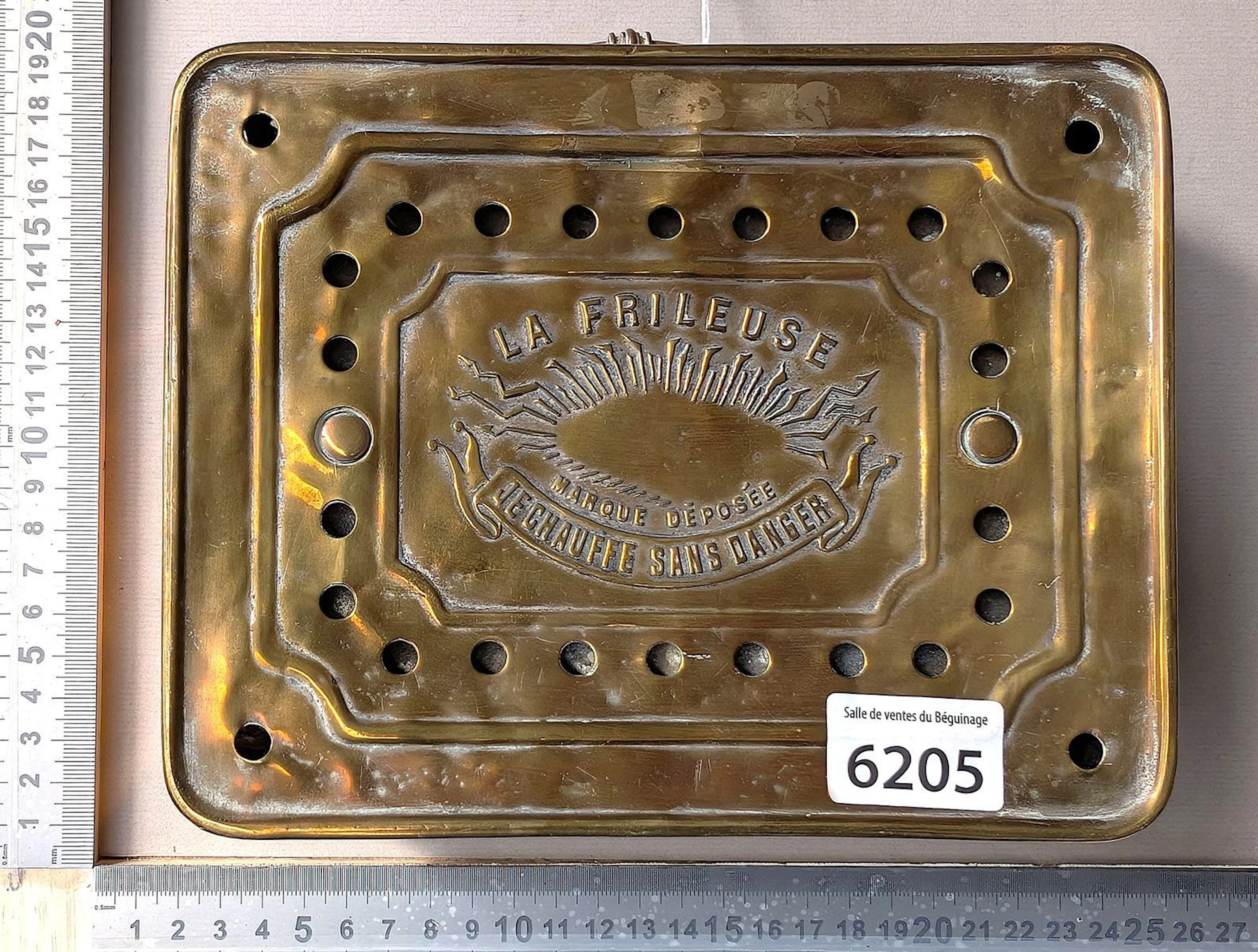Portable Travel Heater - See photos for dimensions and condition