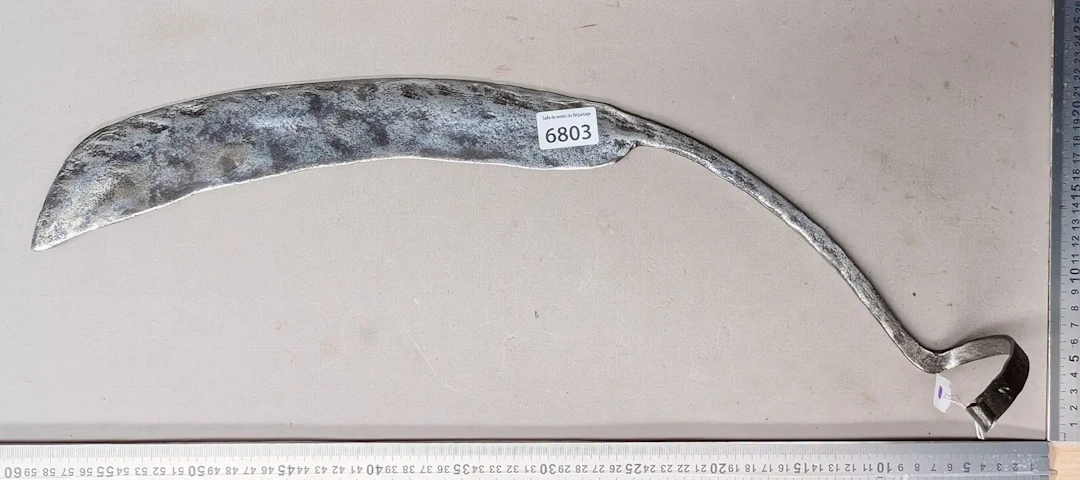 1 antique farm bread knife—see photos for dimensions and condition