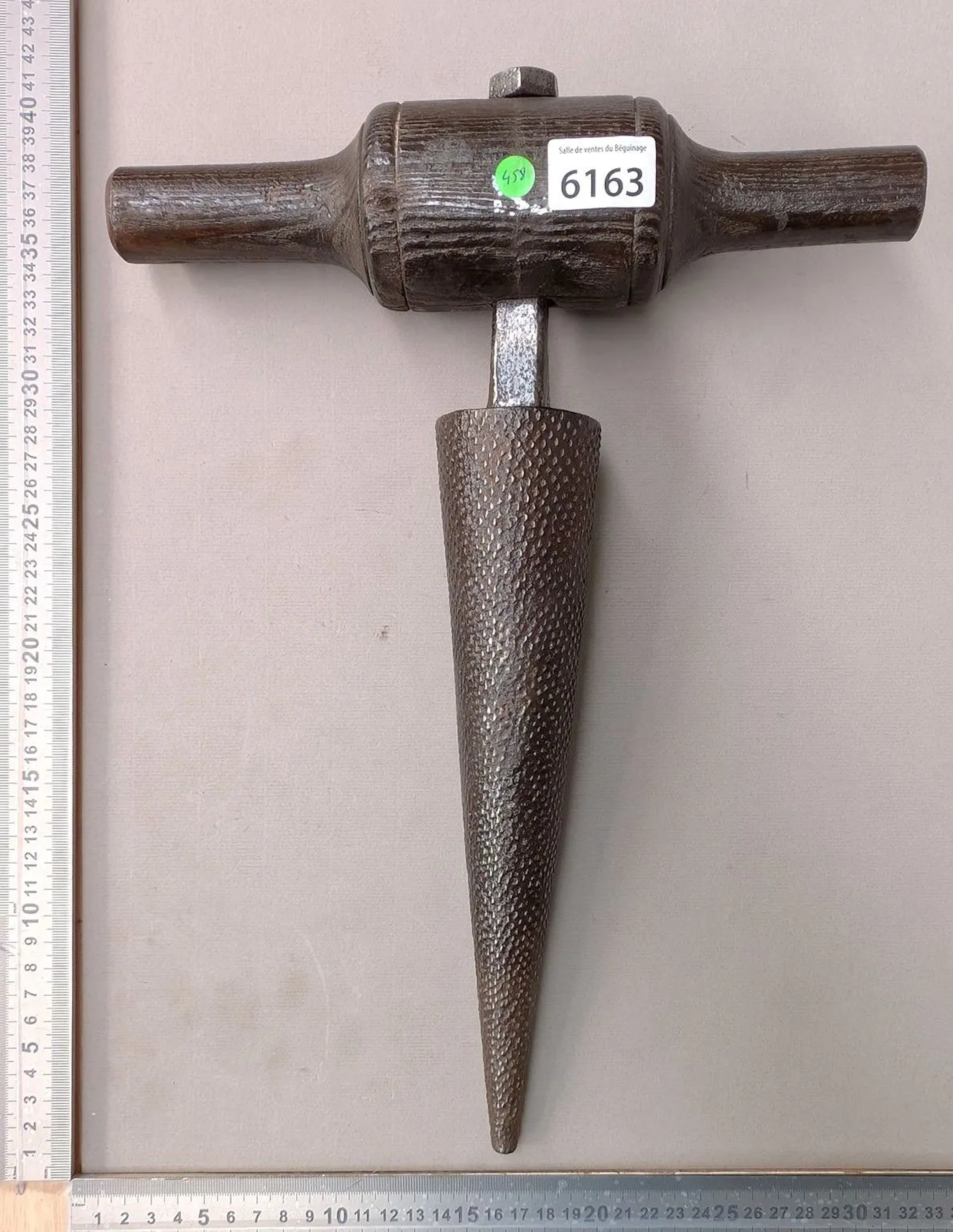 1 antique cooper's tool—see photos for dimensions and condition