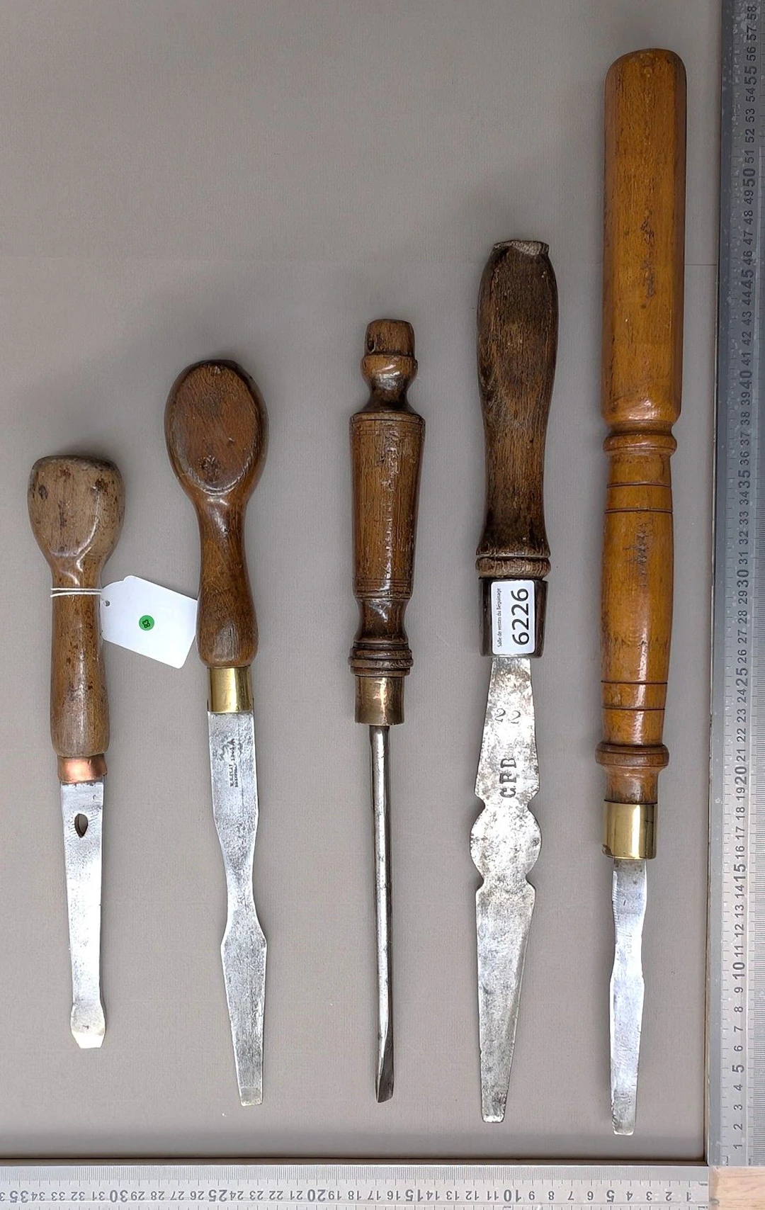 5 antique screwdrivers—see photos for dimensions and condition