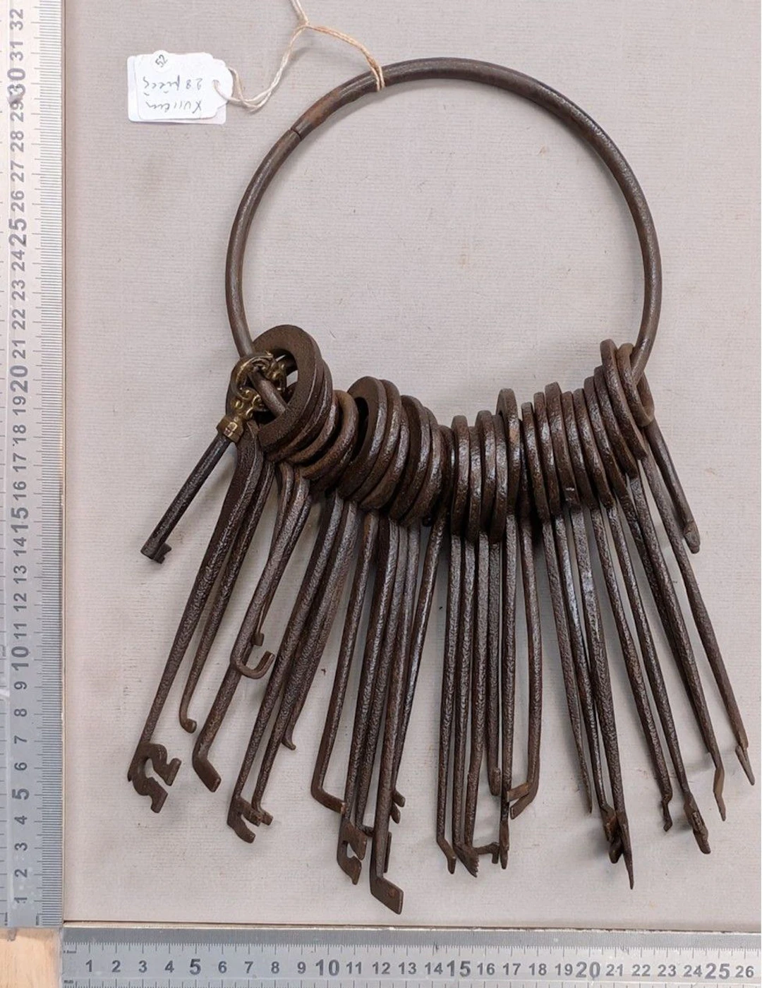 Wrought-iron lock finial or master key from the 17th–18th centuries—see