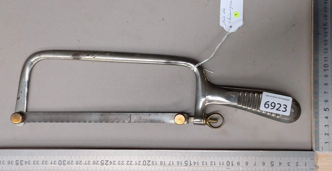 Medieval surgical saw—see photos for dimensions and condition