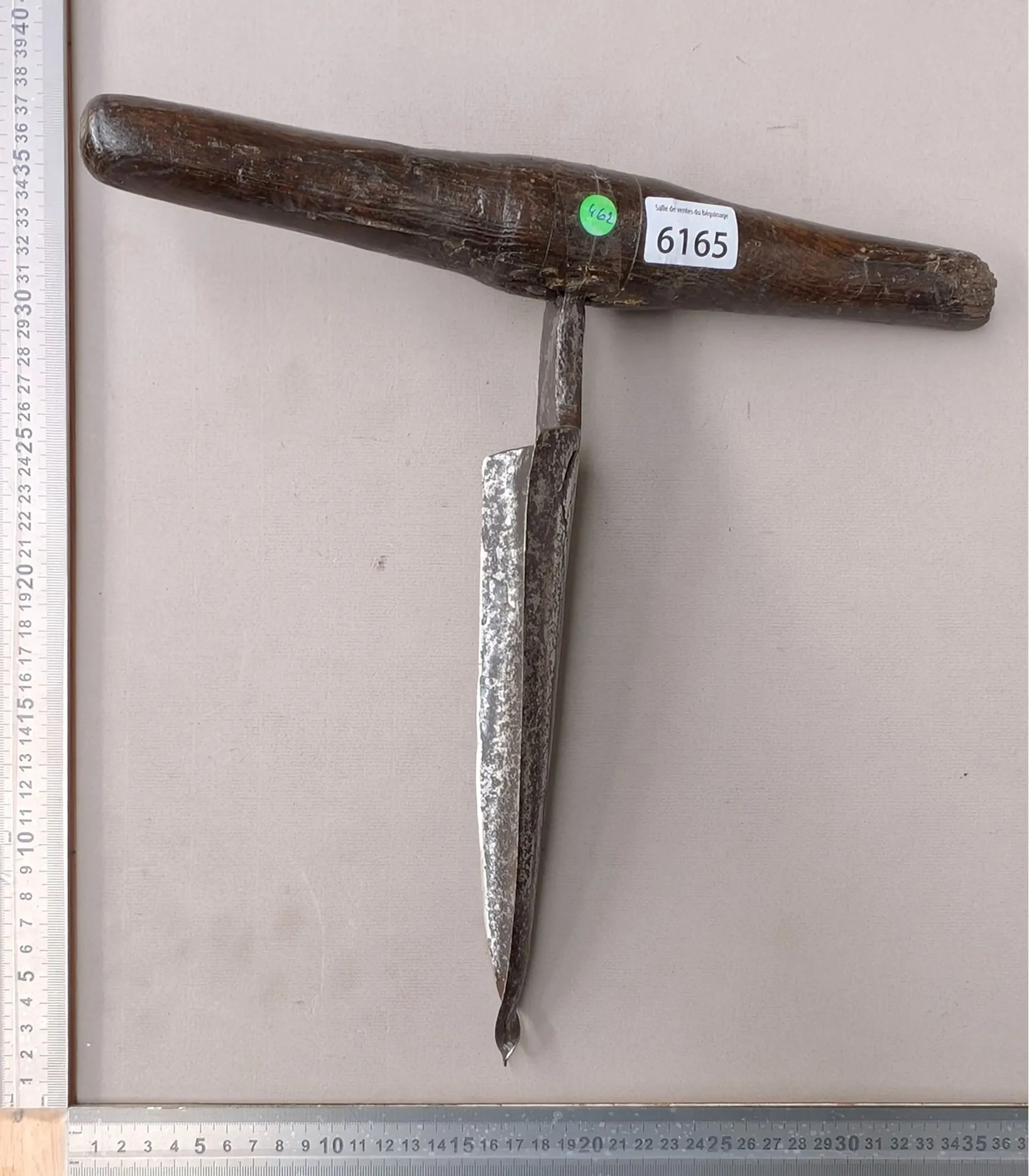 1 antique cooper's tool—see photos for dimensions and condition