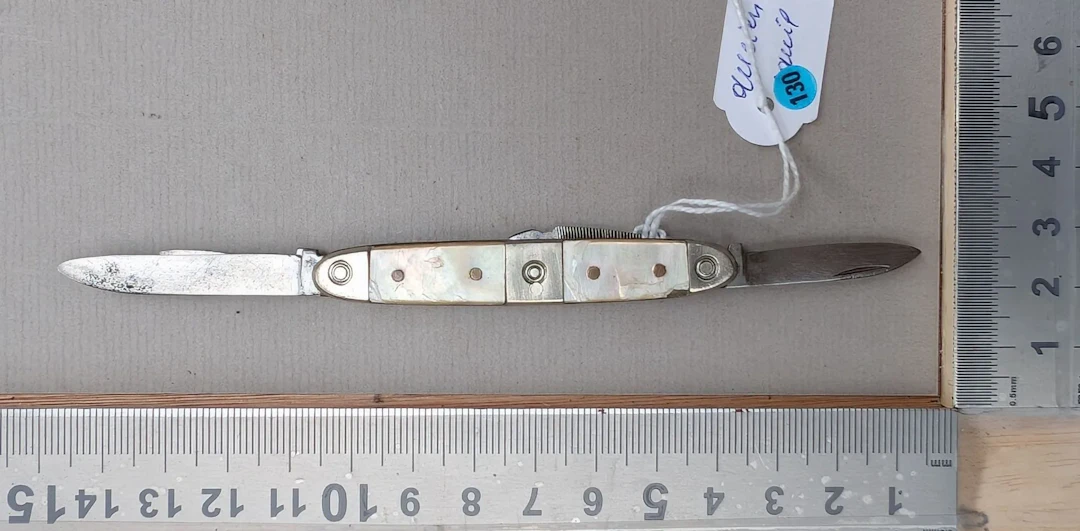 Antique 3-blade pocket knife—see photos for dimensions and condition
