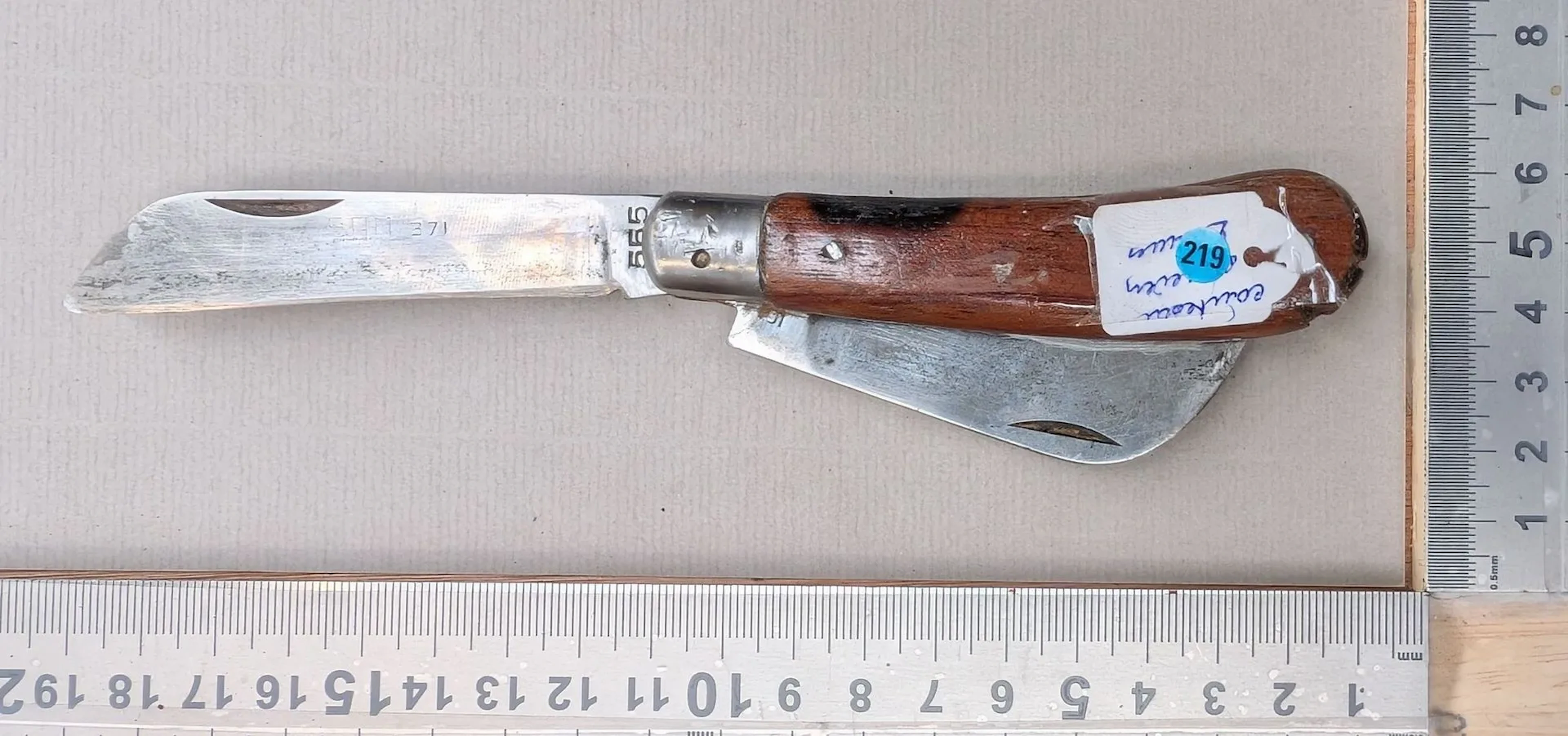 Antique 2-blade knife 555 - See photos for dimensions and condition