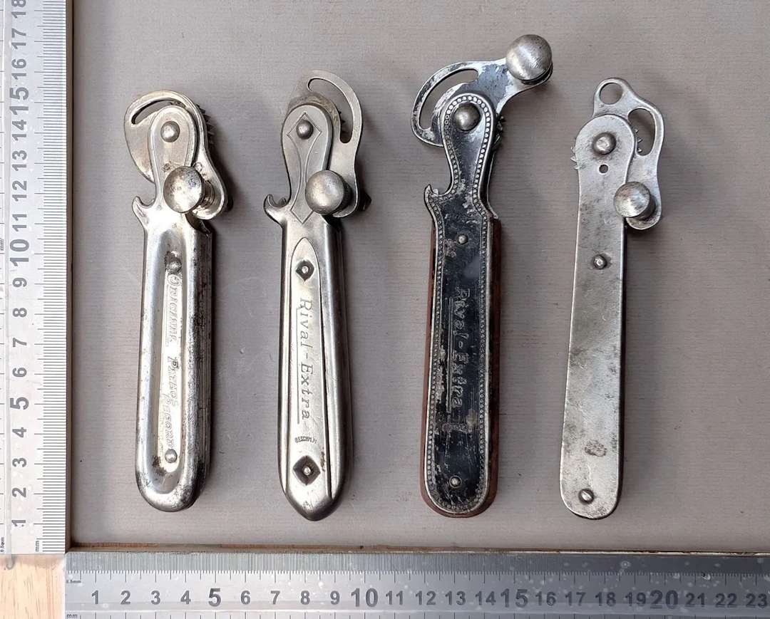 4 antique can openers—see photos for dimensions and condition