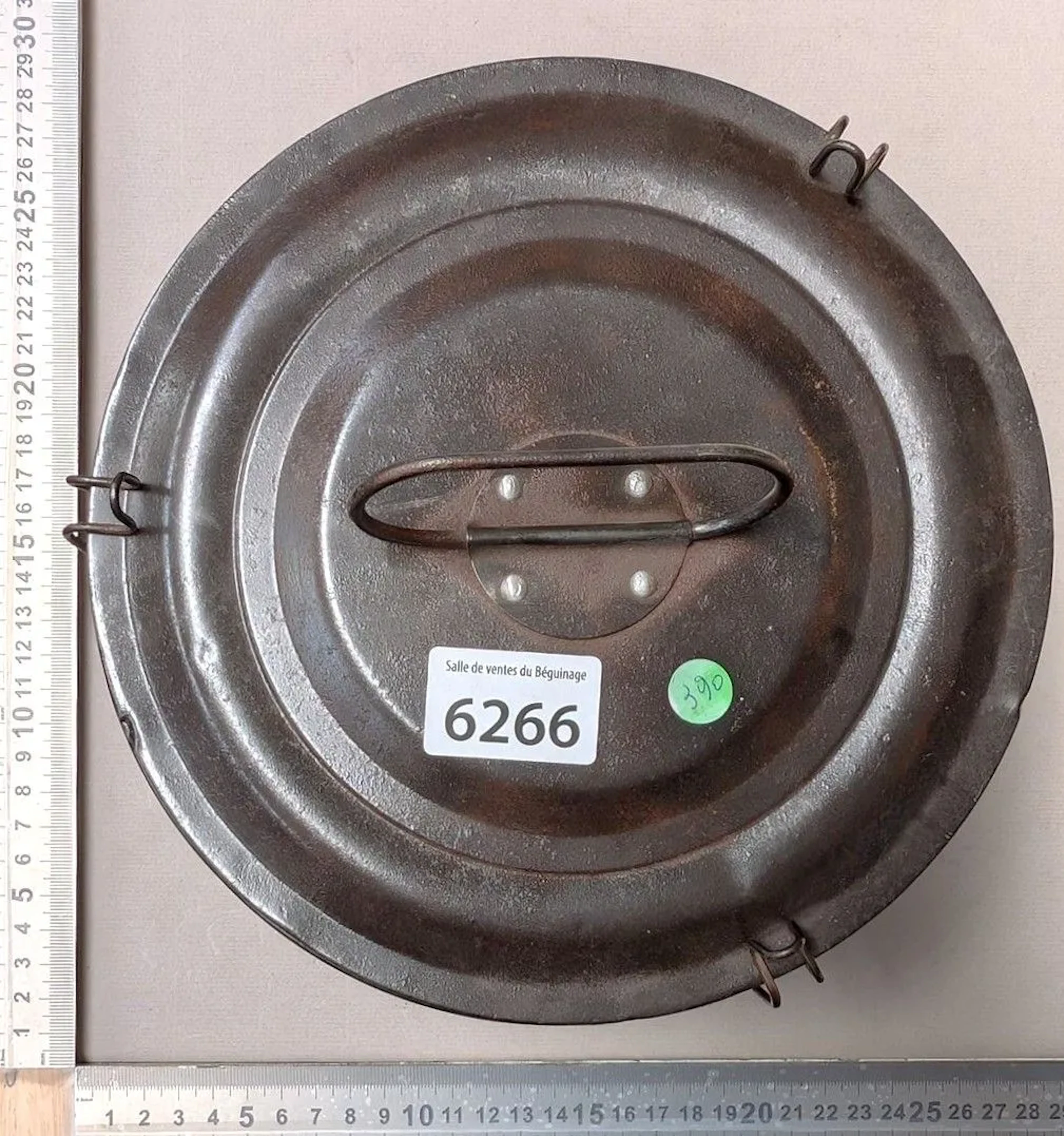 Vintage sheet metal cake pan—see photos for dimensions and condition