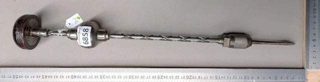 1 vintage spiral ratchet screwdriver—see photos for dimensions and condition