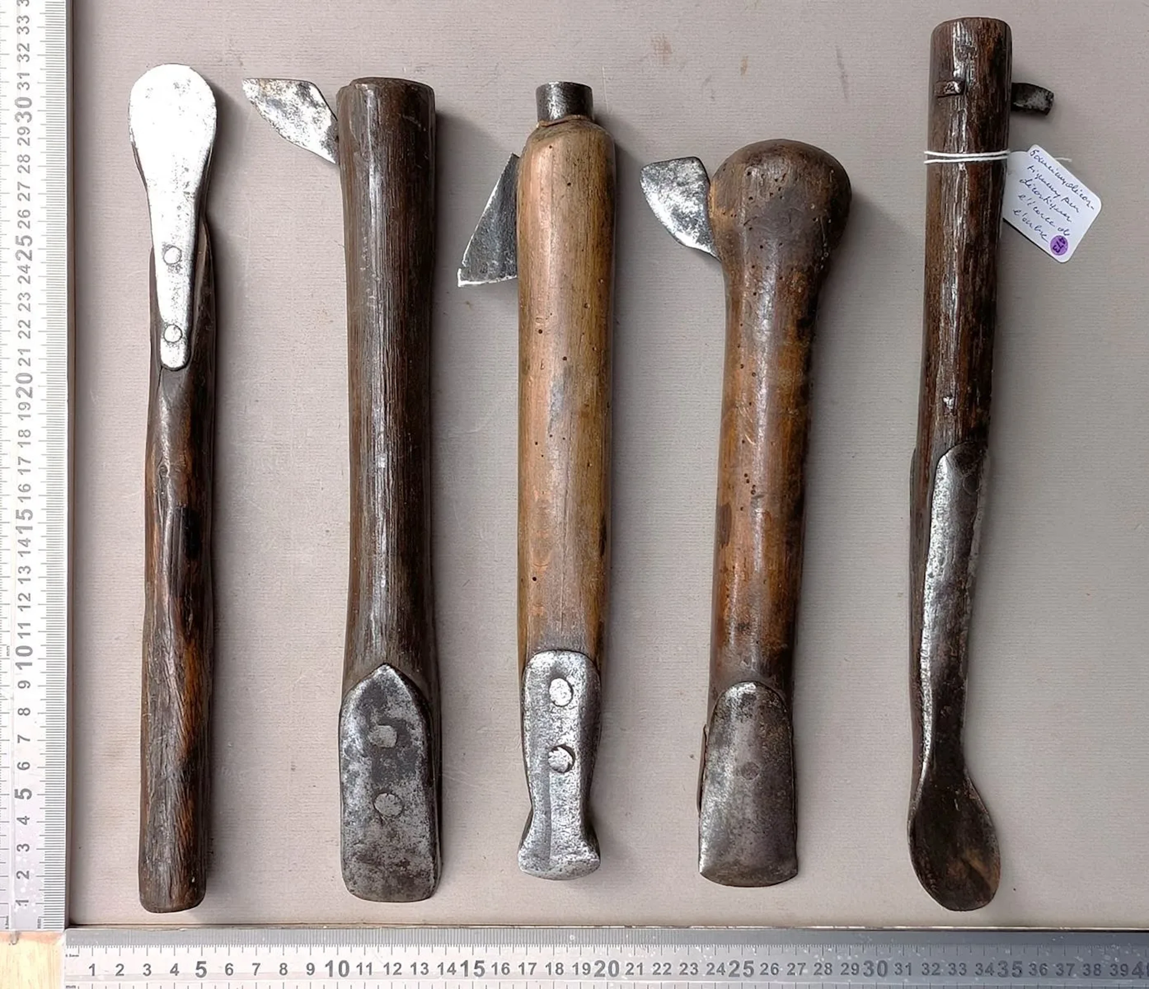 5 used tree-bark peelers—see photos for dimensions and condition