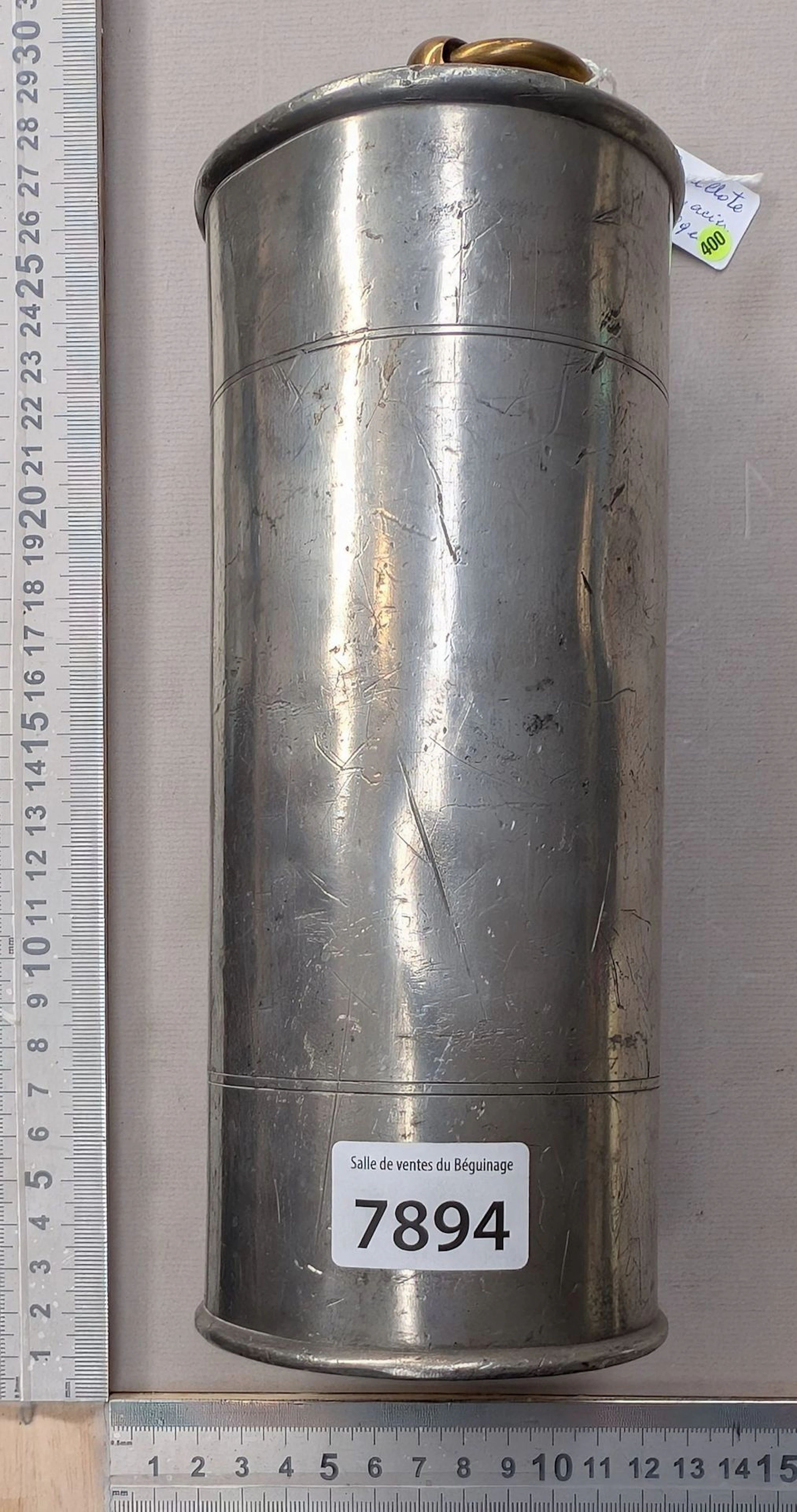 1 vintage steel hot water bottle—see photos for dimensions and condition