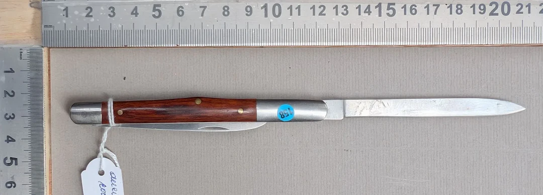 Antique ROSTERE single-blade pocket knife—see photos for dimensions