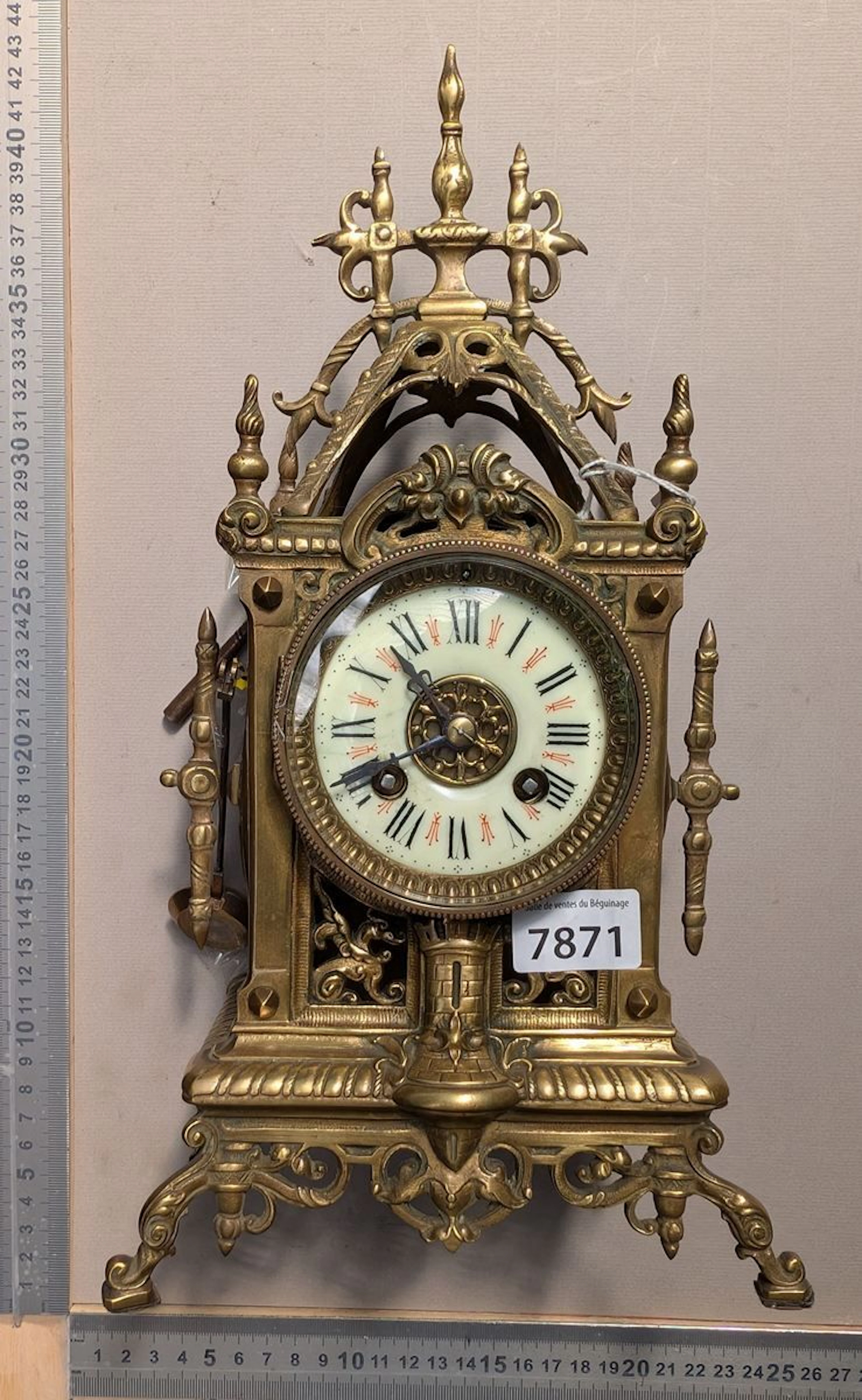 1 antique clock from 1898—a beautiful piece. See photos for dimensions
