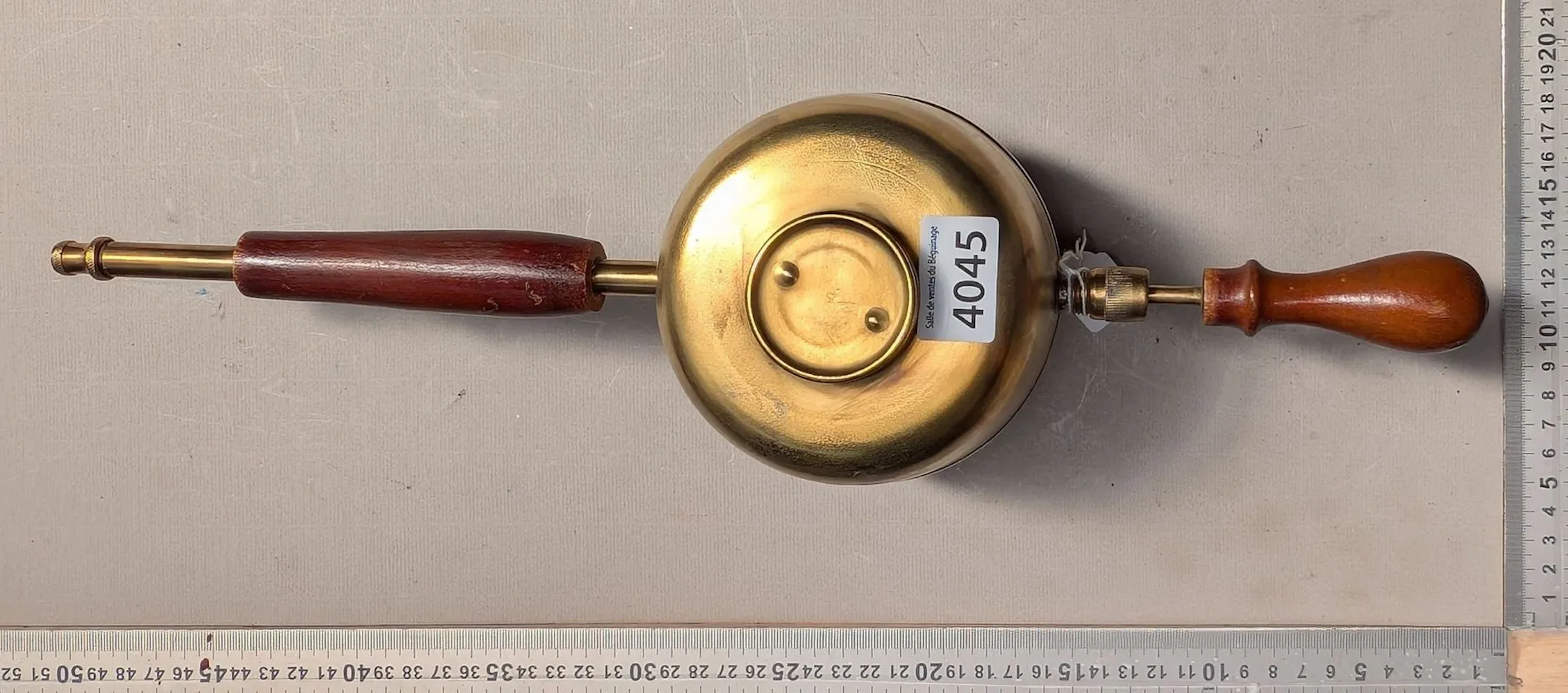 1 old sprayer—see photos for dimensions and condition